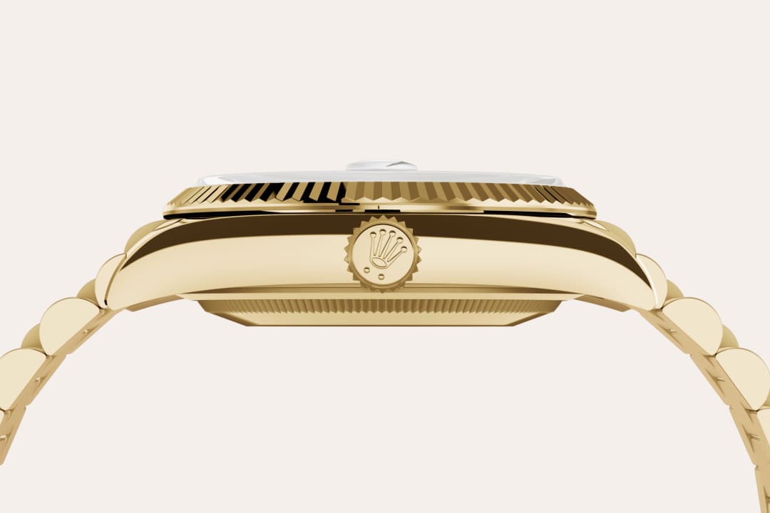 Oro amarillo de 18 quilates - M128238-0045