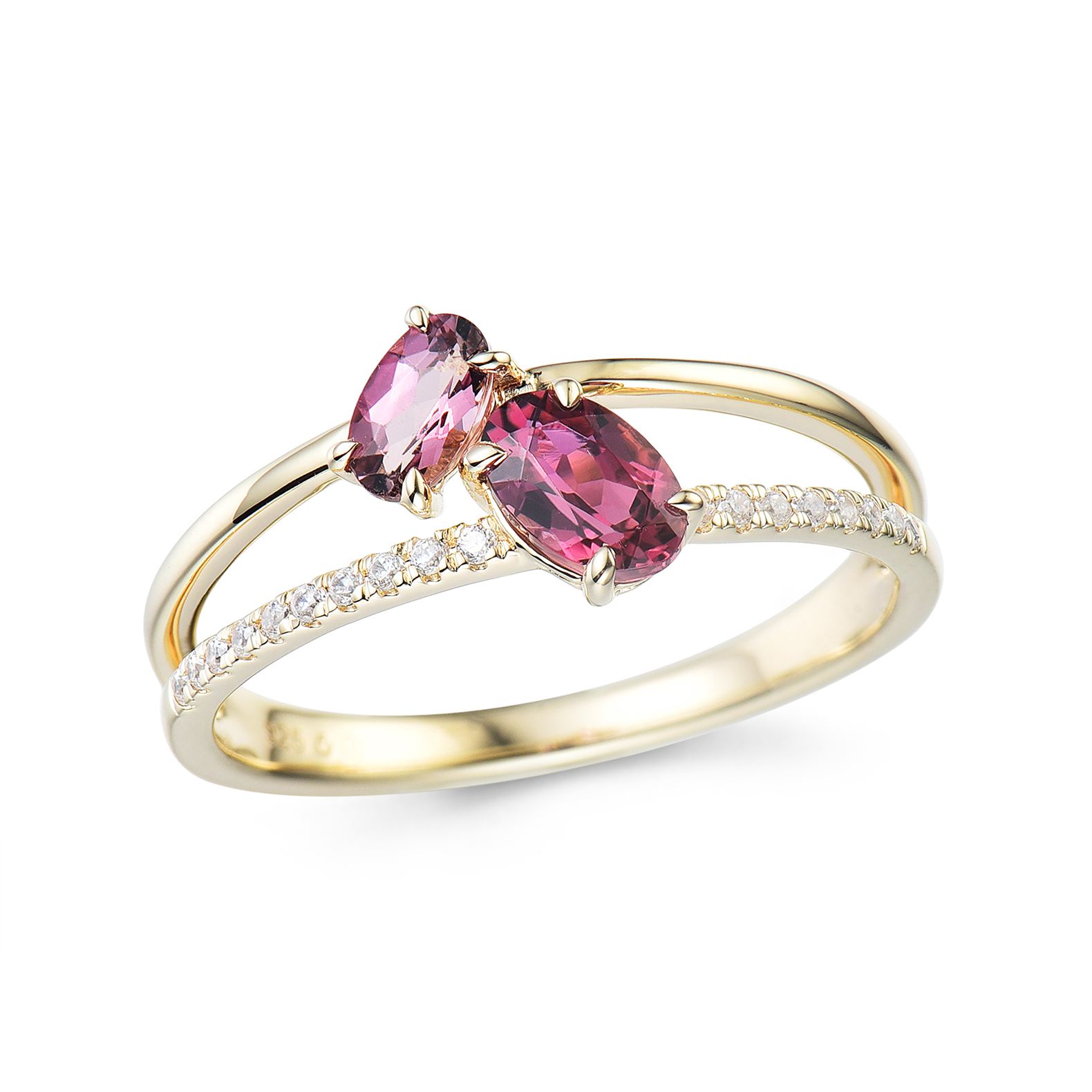 Sortija Cristina Wish en oro amarillo con diamantes talla brillante y turmalinas rosas