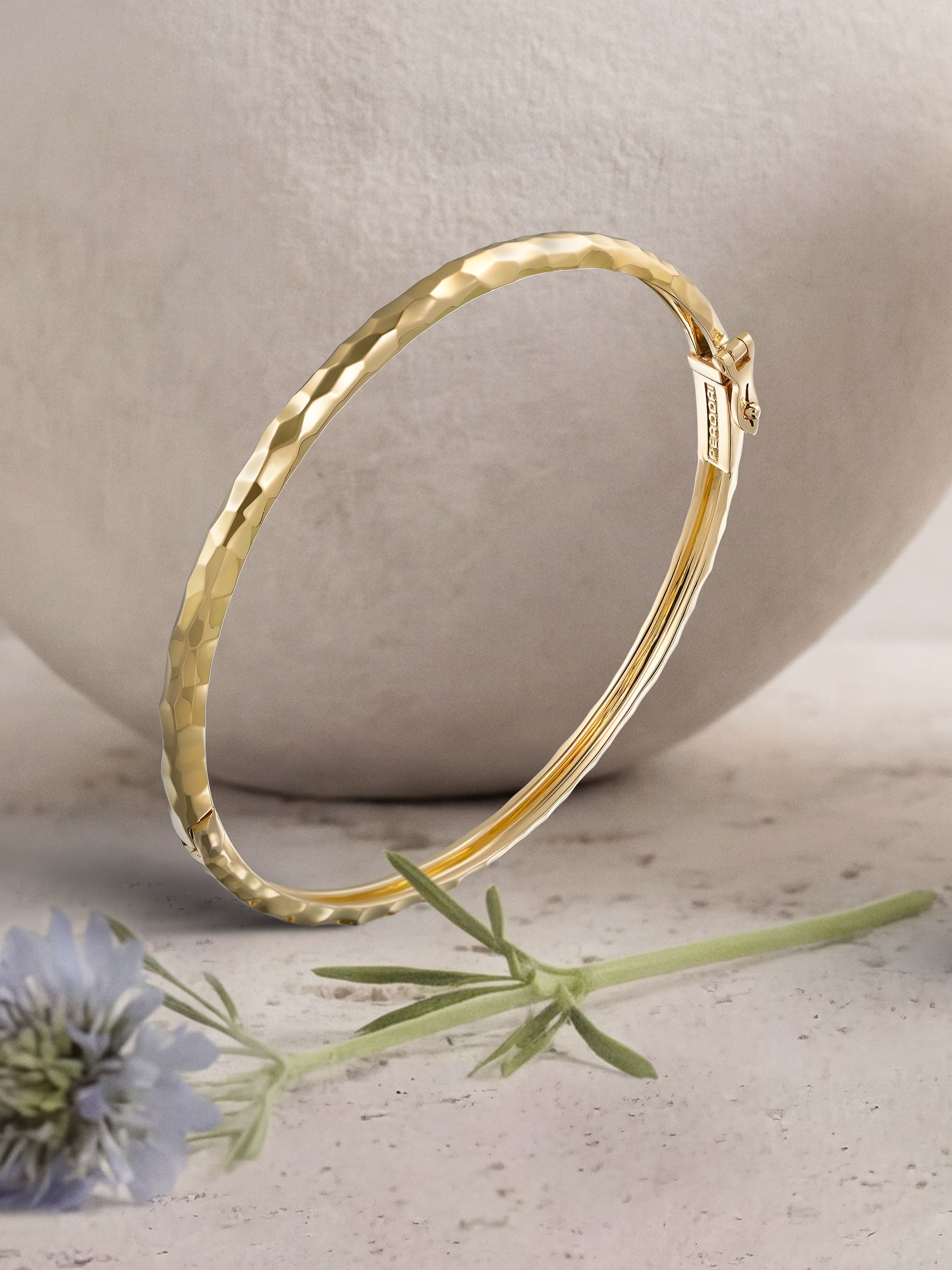 “ELLA”: la campaña de Perodri para el Día de la Madre inspirada en la colección Salvaje “ELLA”: la campaña de Perodri para el Día de la Madre inspirada en la colección Salvaje