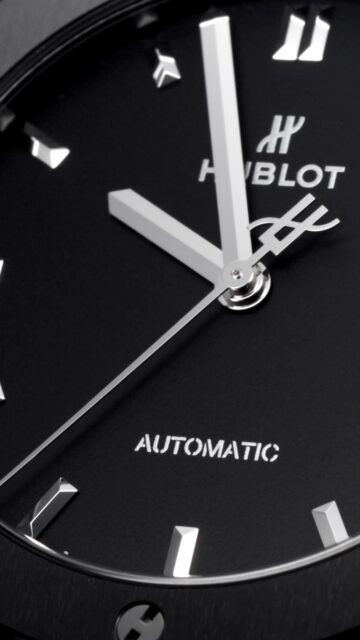 Hublot Classic Fusion Black Magic. Ceramica negra pulida y satinada al servicio de la vanguardia.
#Hublot