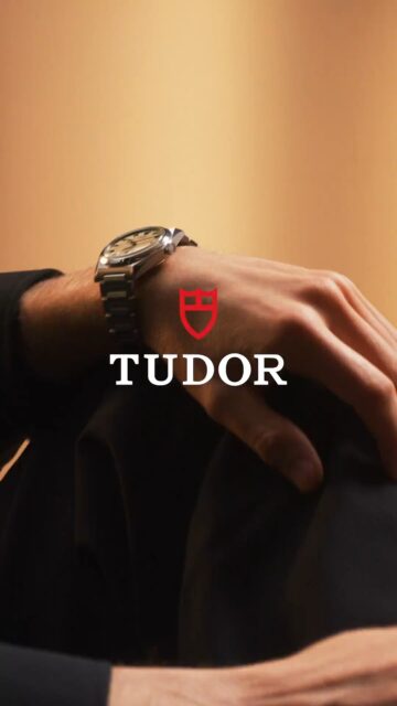 Una nueva expresión de elegancia clásica: los detalles refinados se combinan con un movimiento con acabado único en una caja de 39 mm. Los números romanos y arábigos bailan sobre una esfera papiro, protegida con nuestro innovador cierre «T-fit» para una comodidad incomparable. #TudorWatch #BornToDare #TudorMonarch