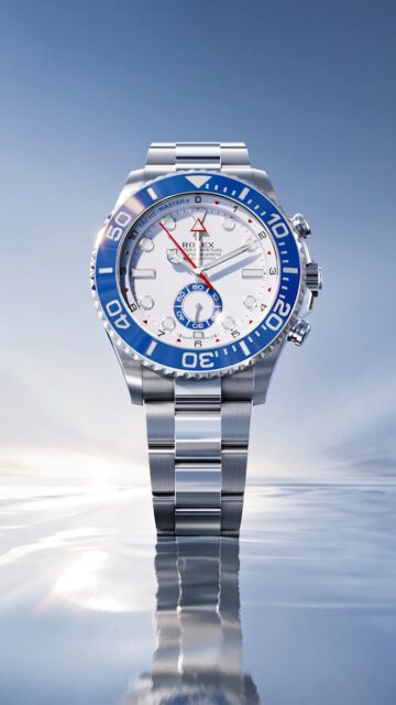 El @Rolex Yacht-Master II de nueva generación. Disponible en acero Oystersteel o en oro amarillo de 18 quilates, la nueva versión de este cronógrafo de regata único en el mundo presenta un diseño y un movimiento íntegramente renovados. La función de cuenta atrás programable de este reloj náutico, con memoria mecánica y sincronizable al instante, se ha reformulado por completo con el fin de acompañar aún mejor a los regatistas en el momento crucial de la salida.#Rolex #YachtMasterII #WatchesAndWonders2026