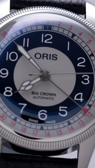 Oris Big Crown Pointer Date Bullseye, un diseño de reloj atemporal que cuenta la historia de la independencia de Oris. #Oris #BigCrownPointerDate #Bullseye