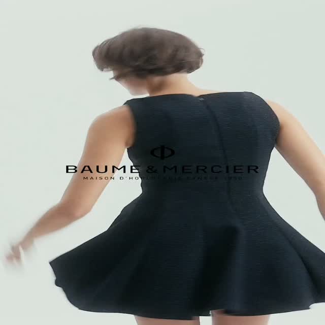 Ella no sigue las tendencias, las marca.

La colección Joia es el accesorio definitivo para la mujer moderna: rebosante de encanto, este espíritu irreverente define su estilo distintivo.

#BaumeetMercier #JoiadeBaume&Mercier #PerodriJoyeros