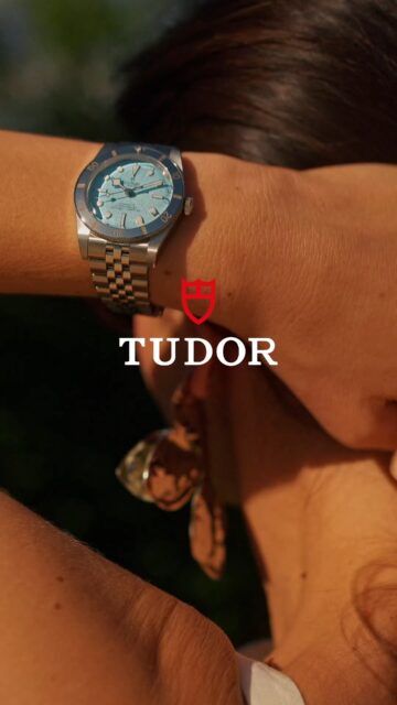 La promesa del verano, cumplida. El Black Bay 54 Lagoon Blue lleva su esfera texturizada y su espíritu costero a cada momento junto al agua.
#TudorWatch #BornToDare #DaringWatches