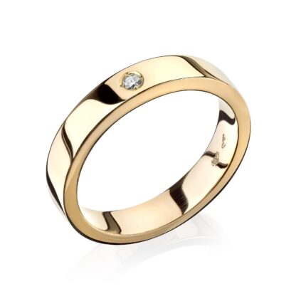Yellow gold ring with a brilliant-cut diamond