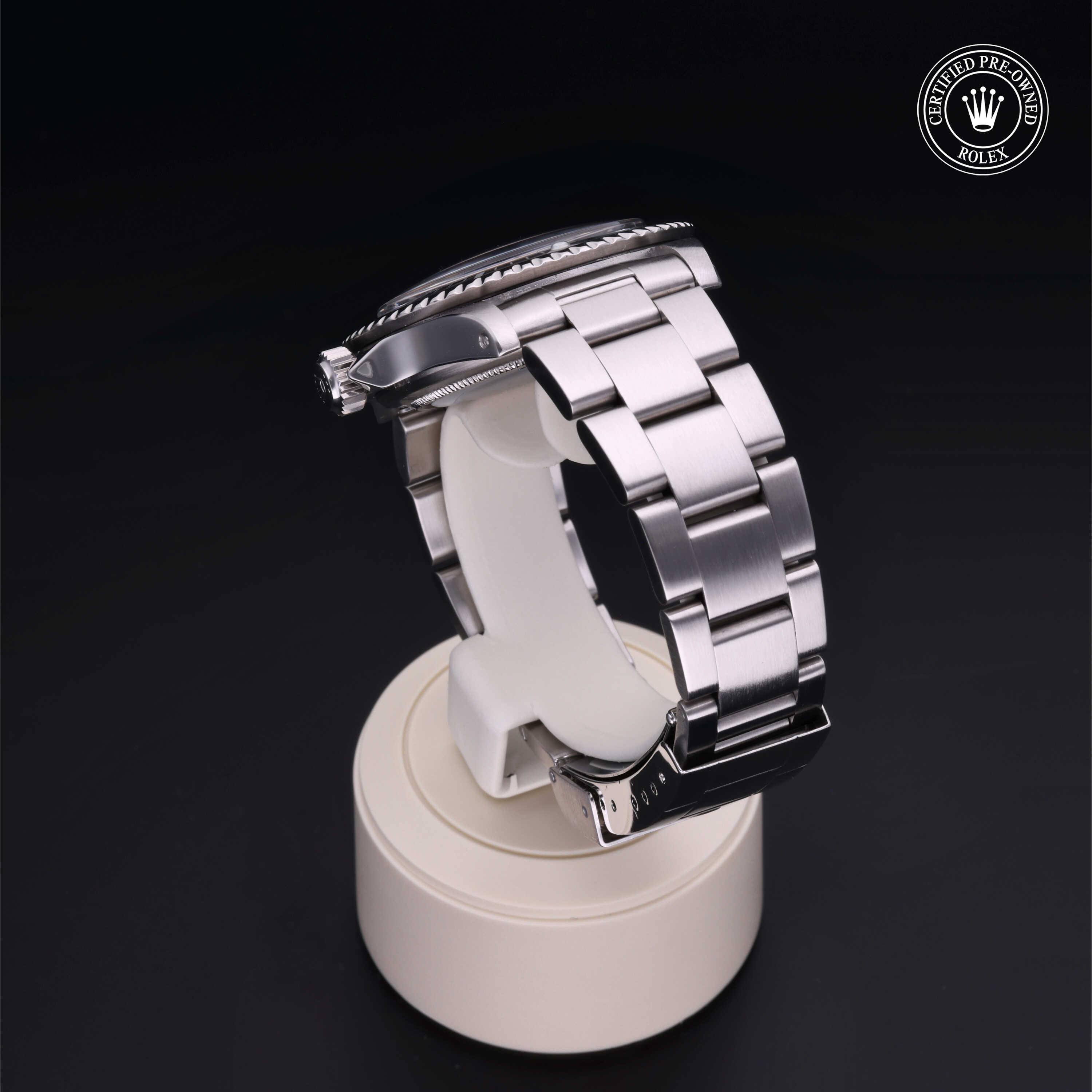 Oyster Perpetual  Submariner