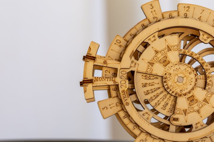 El calendario perpetuo: una maravilla técnica de la relojería calendario perpetuo reloj