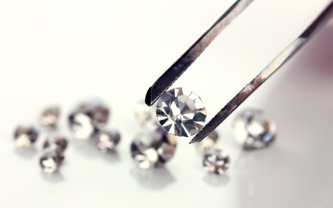 Los grados de pureza de los diamantes y la relación con su valor
