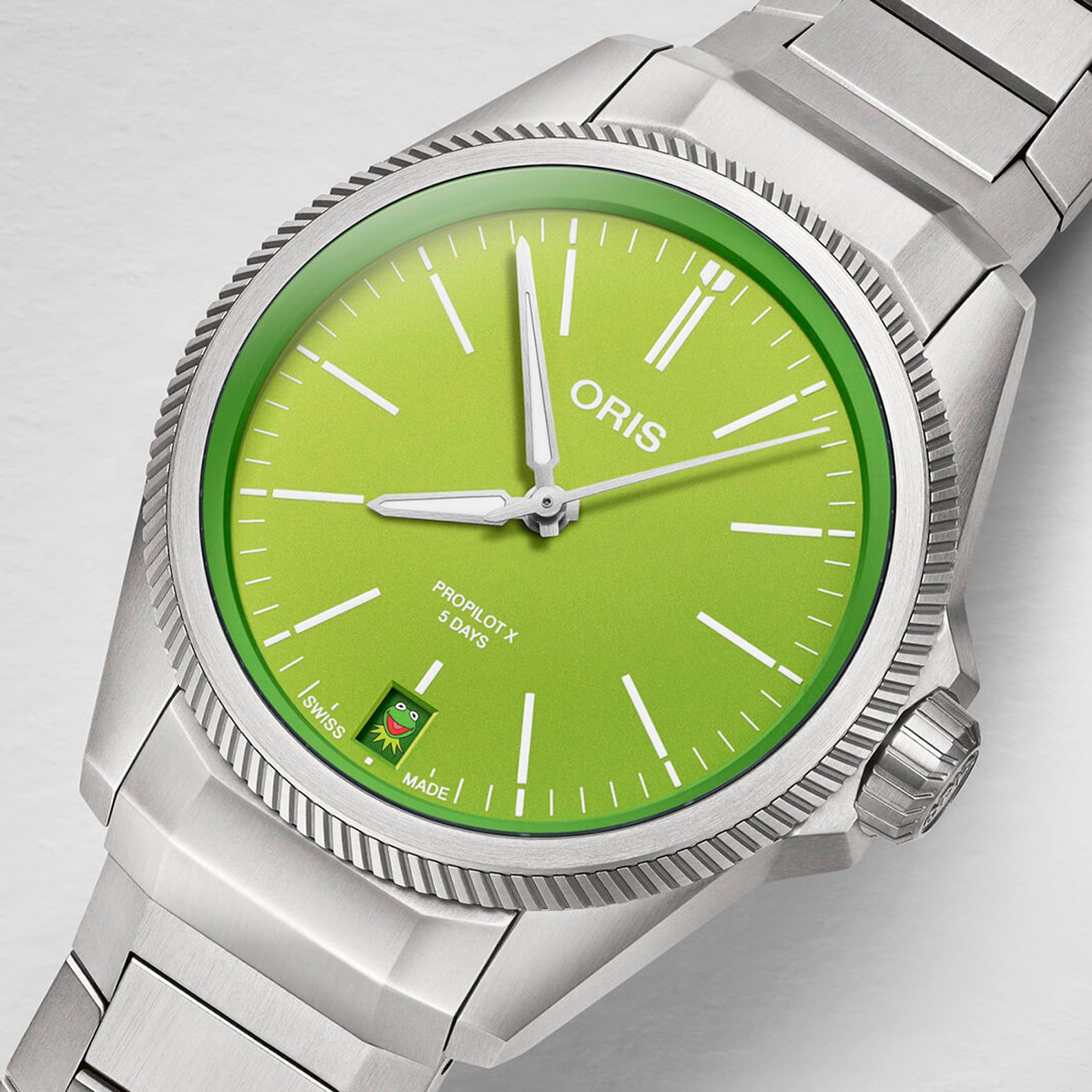 Descubra el nuevo Oris Pro Pilot Kermit Edition